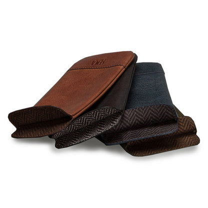 SENA Ultraslim Heritage Leather Pouch iPhone 8/7/SE 2022 - Black